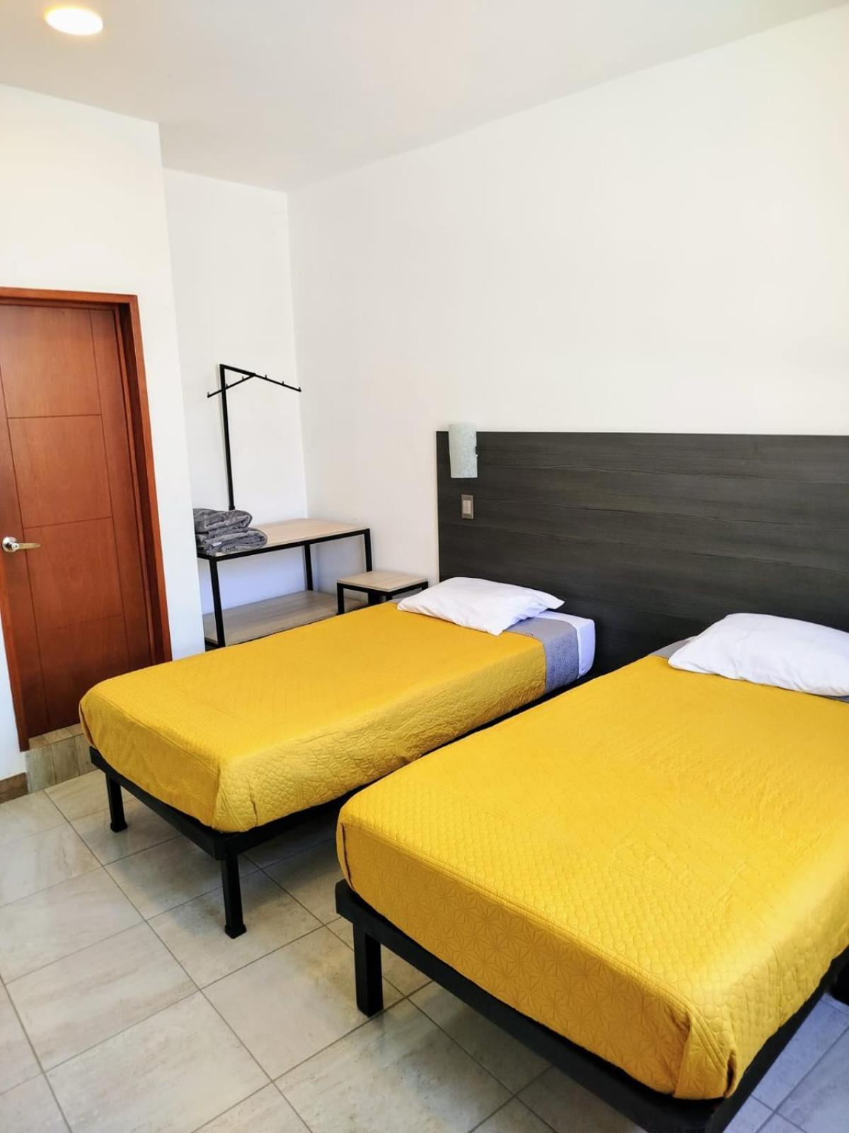 Hotel Casa Republik León Esterno foto